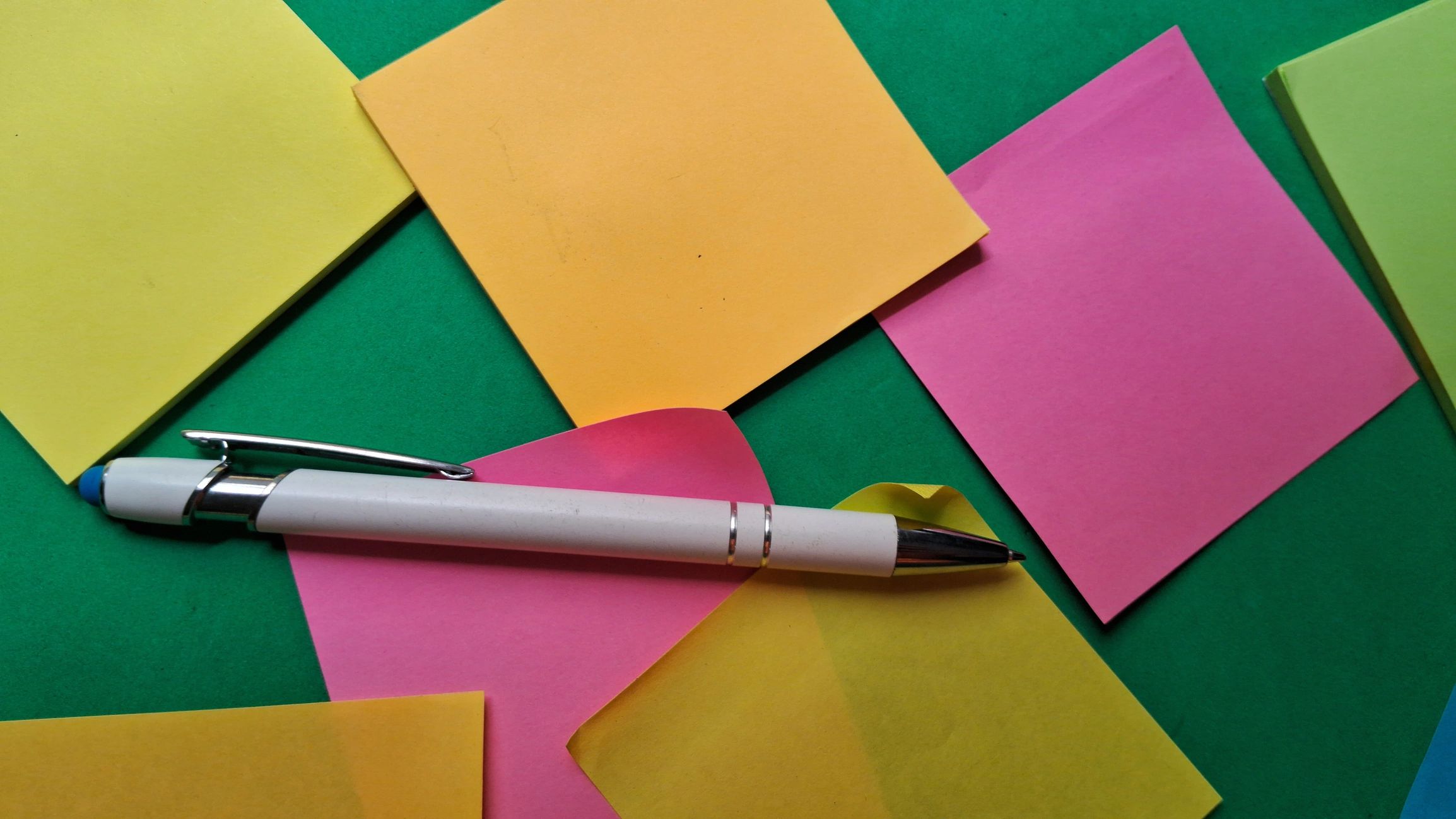 Pinned notes and writing tools arranged for investigation planning